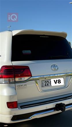 تويوتا لاندكروزر